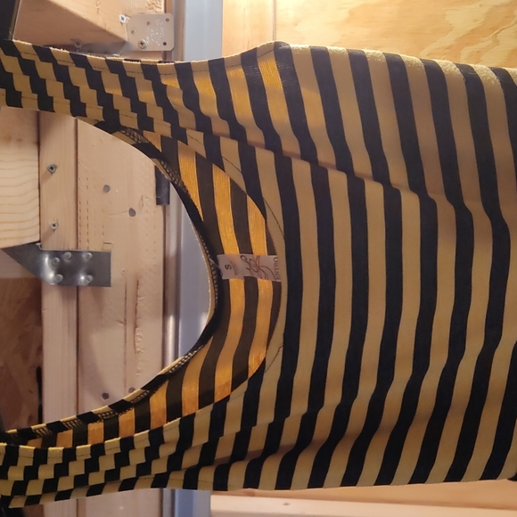 SMALL ENTRO SEXY 👗🥻 DRESS - Picture 2 of 8